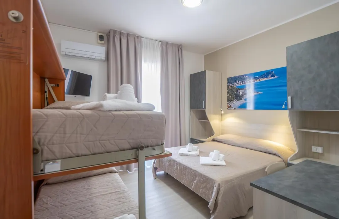Hotel La Bussola-1